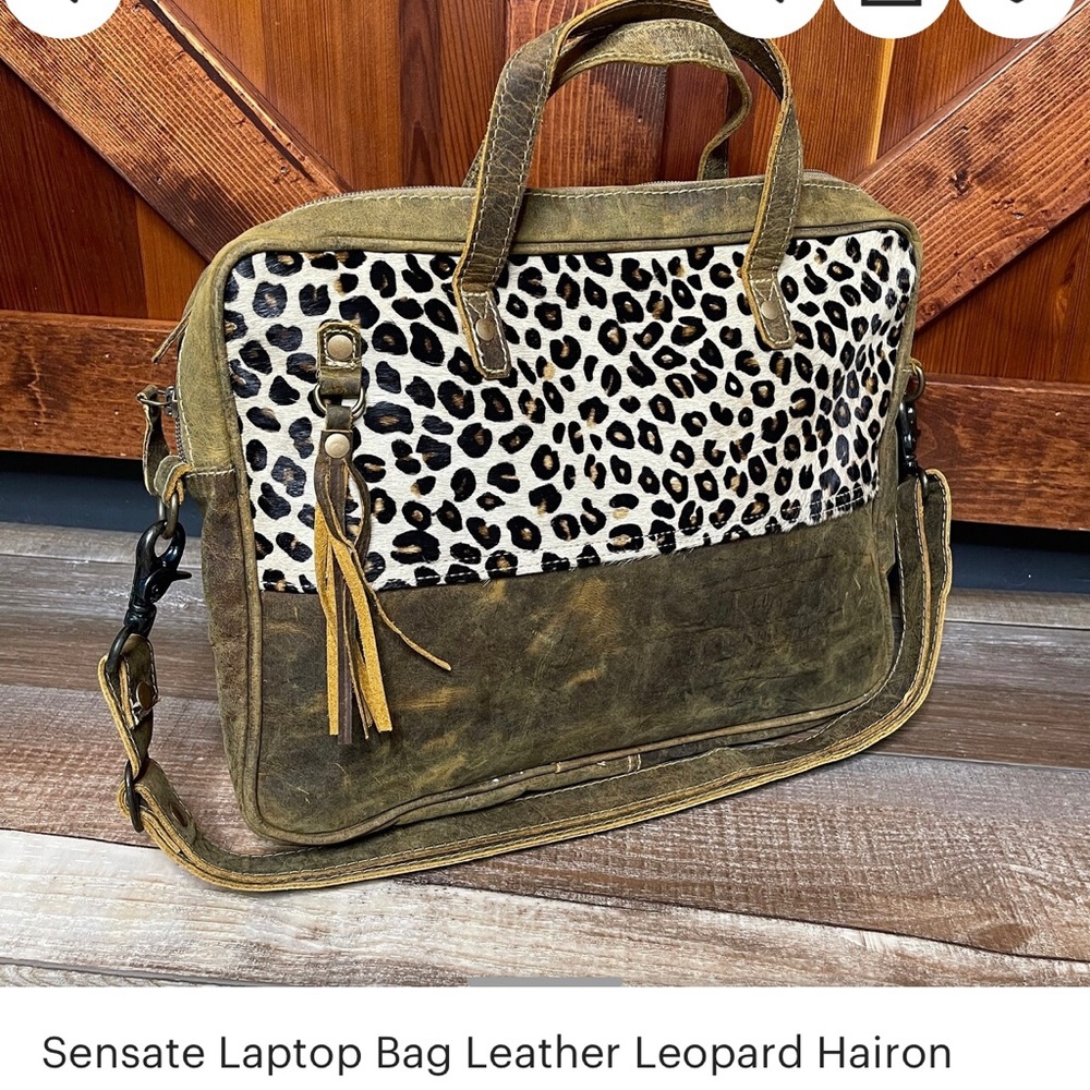 Leopard laptop bag!